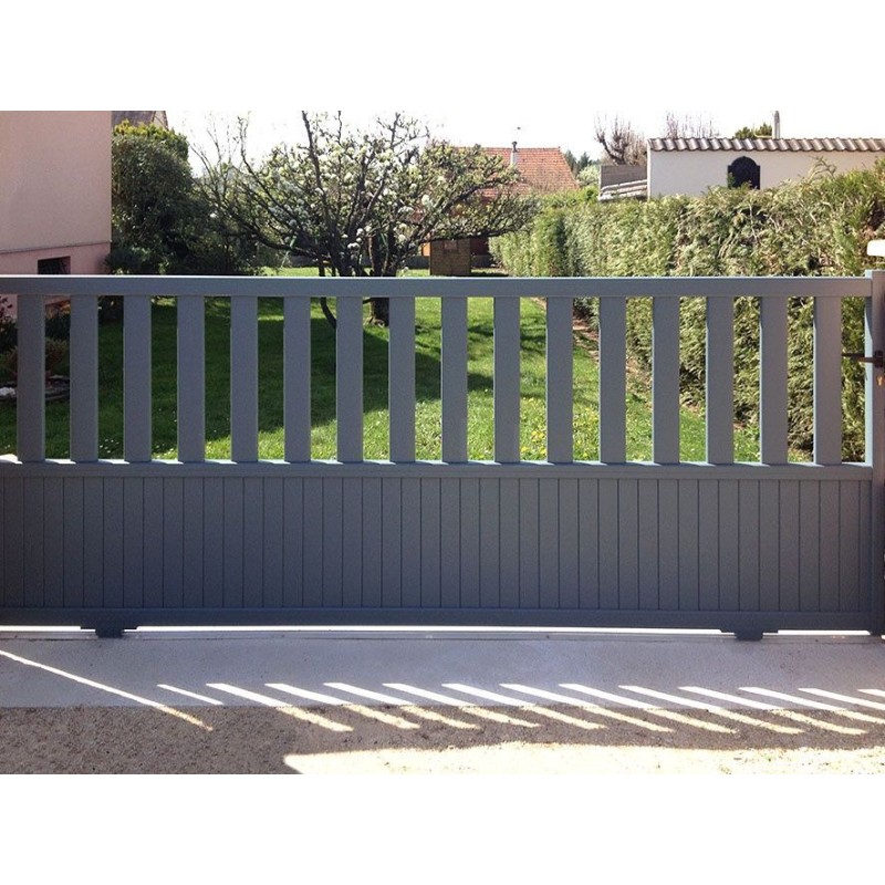 Portail Aluminium intemporel semi-ajouré sur mesure